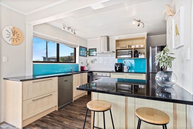 Photo of property in 138a Town Point Road, Maketu, Te Puke, 3189