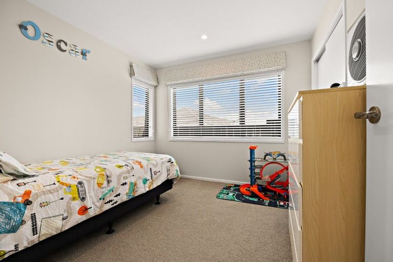 Photo of property in 60 Matua Road, Huapai, Kumeu, 0810