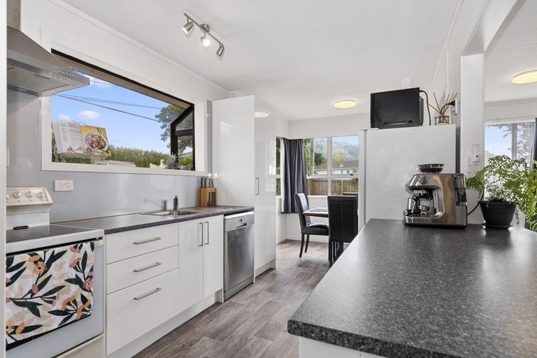 Photo of property in 36 Alison Street, Mangakakahi, Rotorua, 3015