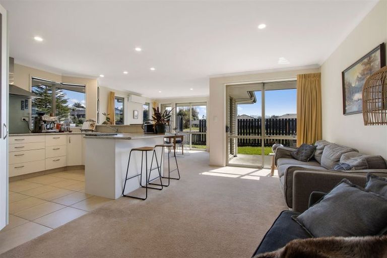 Photo of property in 15 Uretara Drive, Katikati, 3129