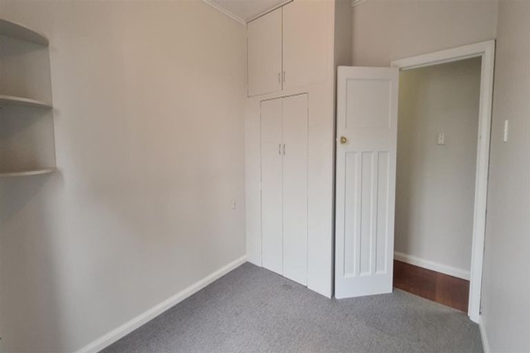 Photo of property in 81 Meeanee Road, Taradale, Napier, 4112