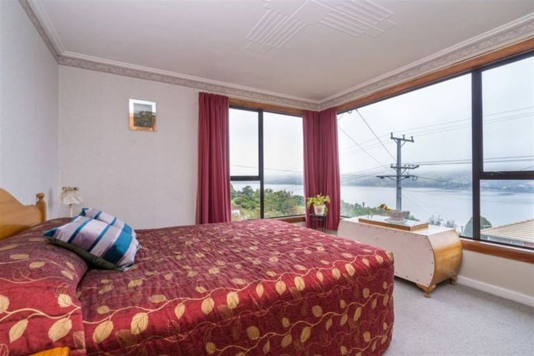 Photo of property in 13 Monowai Road, Ravensbourne, Dunedin, 9022