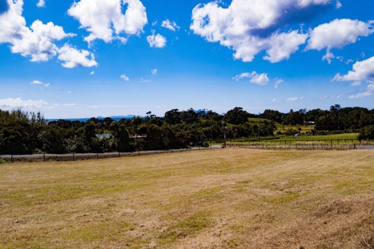 Photo of property in 14 Cullen Road, Waipu, 0582