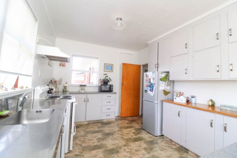 Photo of property in 129 Parawai Road, Thames, 3500