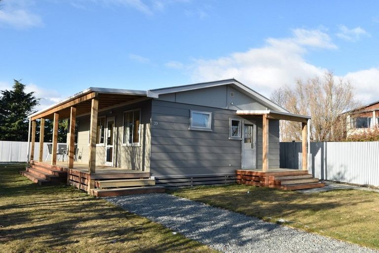 Photo of property in 39 Glencairn Road, Twizel, 7901