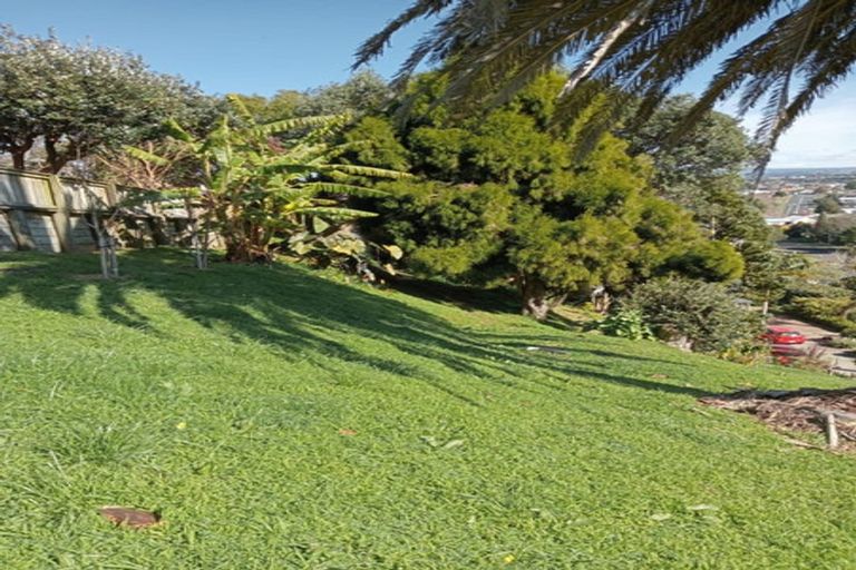 Photo of property in 37a Dingadee Street, Welcome Bay, Tauranga, 3112