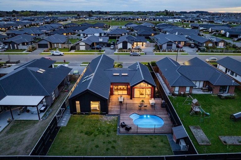 Photo of property in 41 Whitehorn Drive, Lincoln, 7608