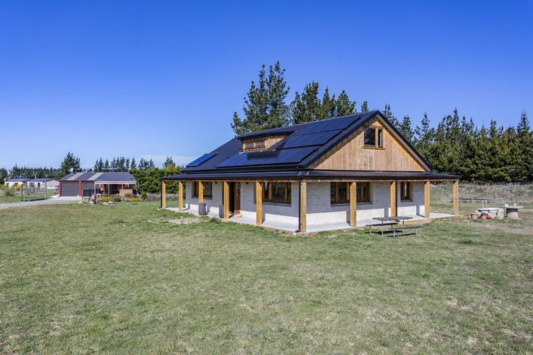 Photo of property in 2581 South Eyre Road, Eyrewell, Rangiora, 7476
