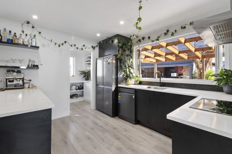 Photo of property in 182 Kimbolton Road, Feilding, 4702