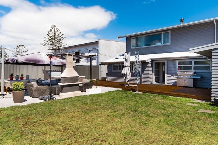 Photo of property in 3 Pukeko Place, Westshore, Napier, 4110
