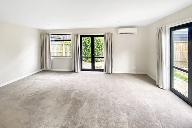 Photo of property in 16 Edgeware Road, St Albans, Christchurch, 8014