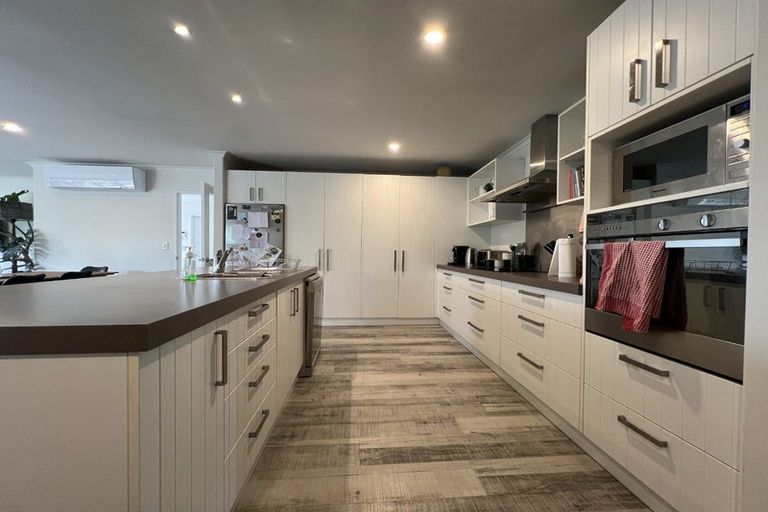 Photo of property in 12 Teagarden Close, Mairehau, Christchurch, 8052