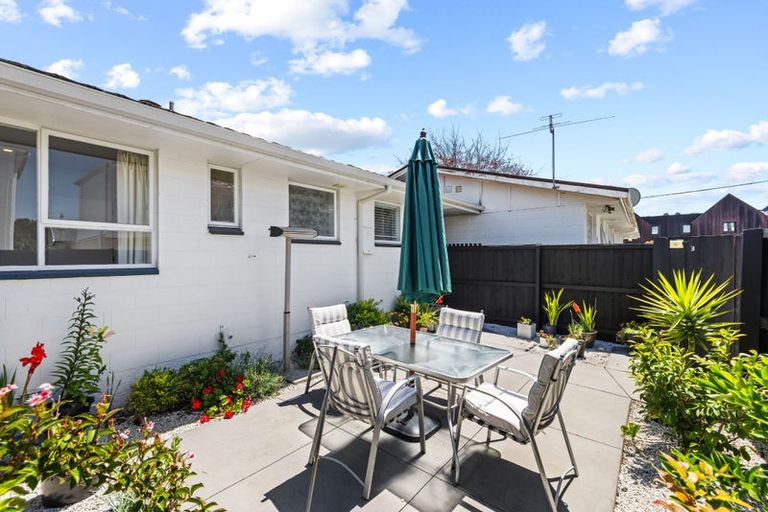 Photo of property in 3/82 Holly Road, St Albans, Christchurch, 8014