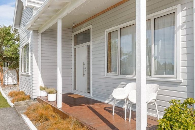 Photo of property in 52 Brougham Street, Westport, 7825