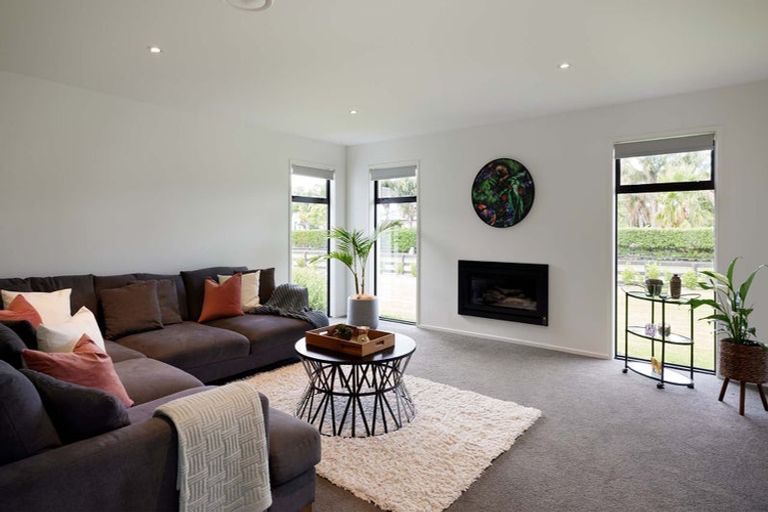 Photo of property in 4 Fruiter Lane, Coatesville, 0793