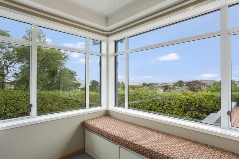 Photo of property in 121 Kenmure Road, Belleknowes, Dunedin, 9011