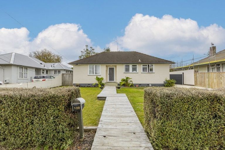 Photo of property in 108 Geddis Avenue, Maraenui, Napier, 4110