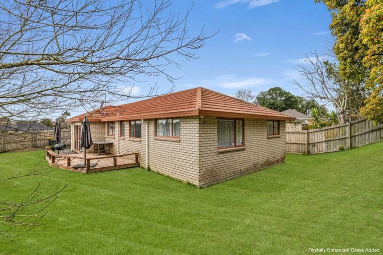 Photo of property in 10 Marblewood Grove, Pukekohe, 2120