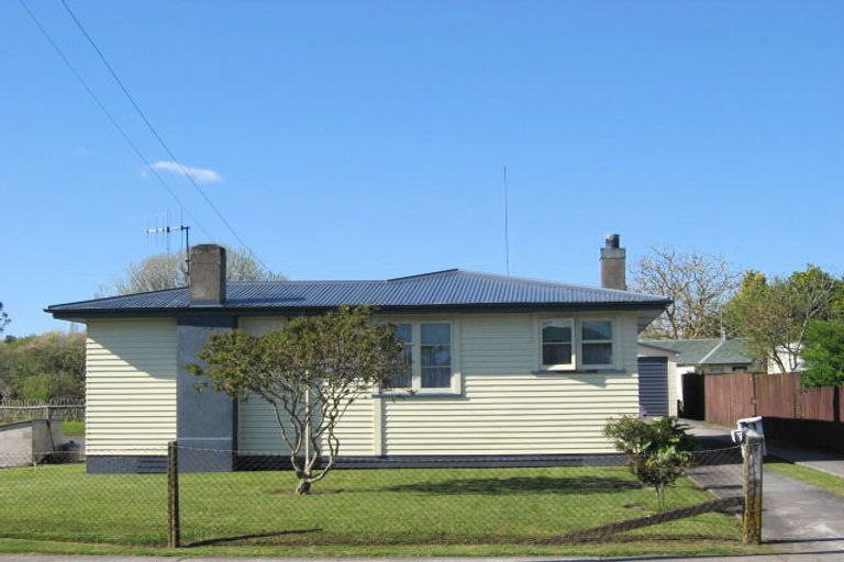 Photo of property in 21 Taniwharau Street, Huntly, 3700