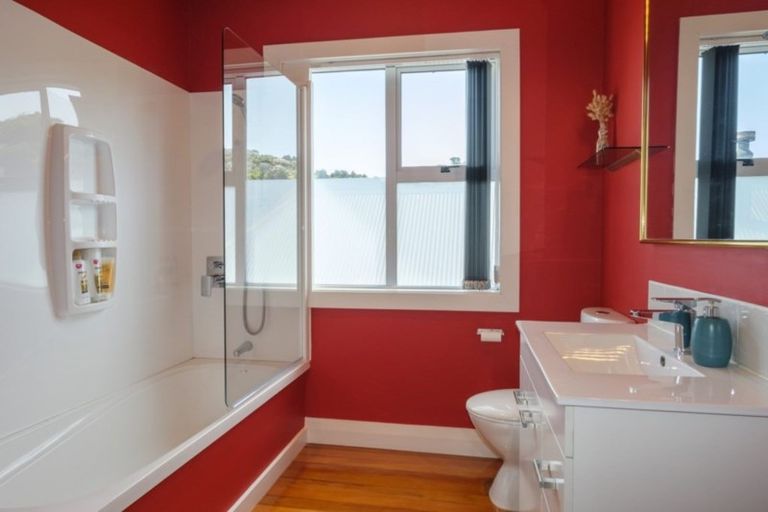 Photo of property in 14 Bedford Street, Saint Clair, Dunedin, 9012