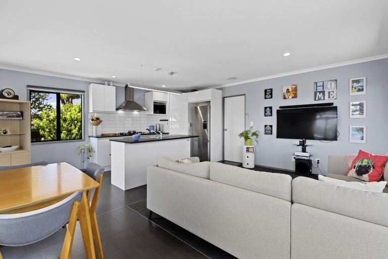 Photo of property in 171 Windermere Drive, Poike, Tauranga, 3112