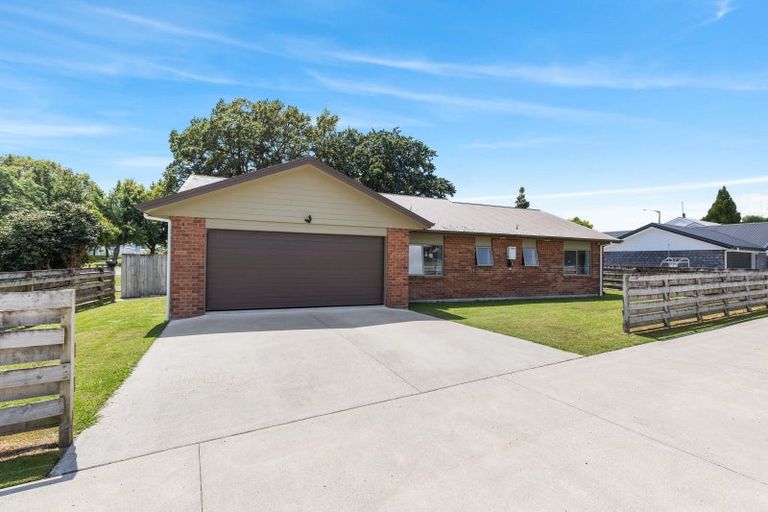 Photo of property in 24a Okoroire Street, Tirau, 3410