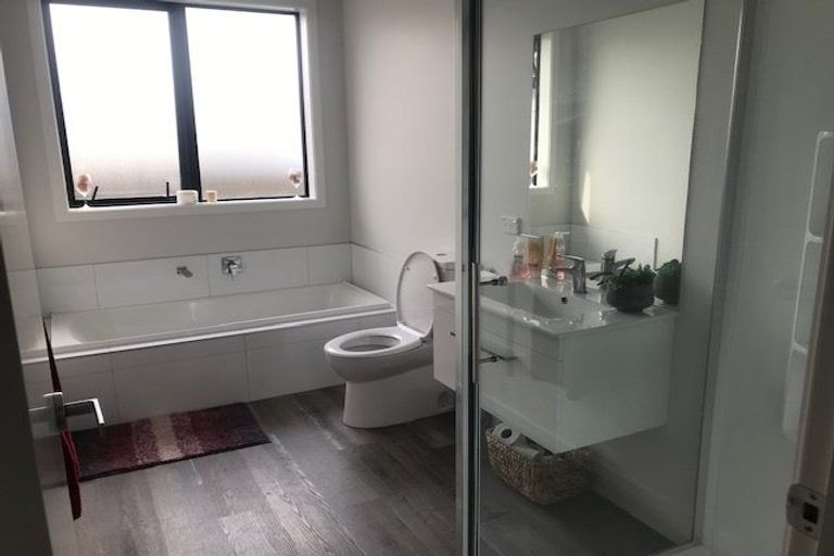 Photo of property in 10 Foley Grove, Pyes Pa, Tauranga, 3110