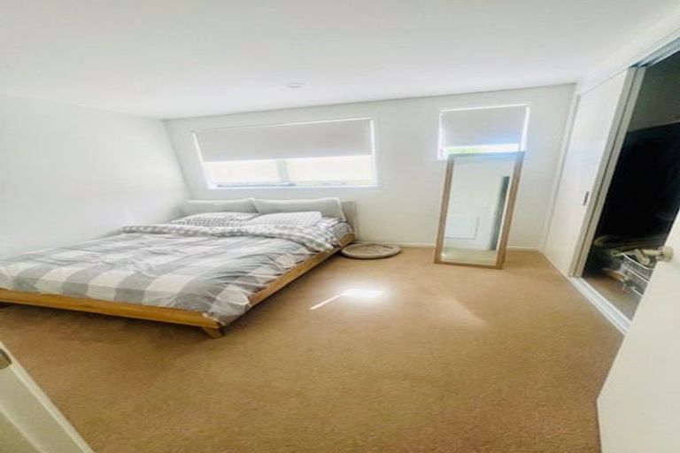 Photo of property in 10 Rara Lane, Manukau, Auckland, 2104