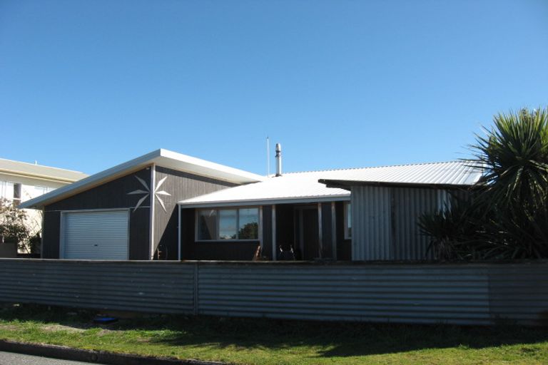 Photo of property in 233 Revell Street, Hokitika, 7810