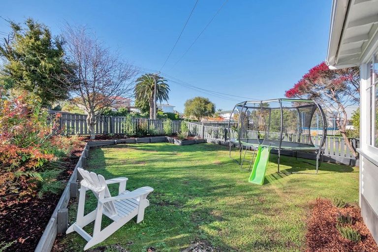 Photo of property in 68 Prospect Terrace, Pukekohe, 2120