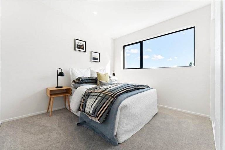 Photo of property in 11c Bowman Road, Forrest Hill, Auckland, 0620