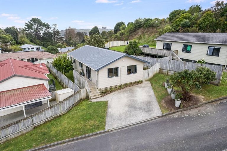 Photo of property in 21a Rose Street, Ranui, Porirua, 5024