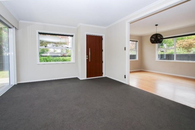 Photo of property in 28 Pulham Crescent, Queenwood, Hamilton, 3210