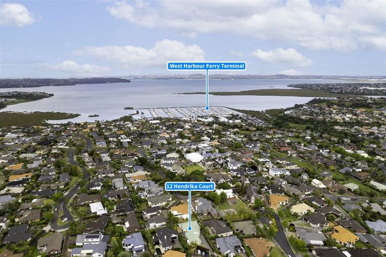 Photo of property in 12 Hendrika Court, Hobsonville, Auckland, 0618