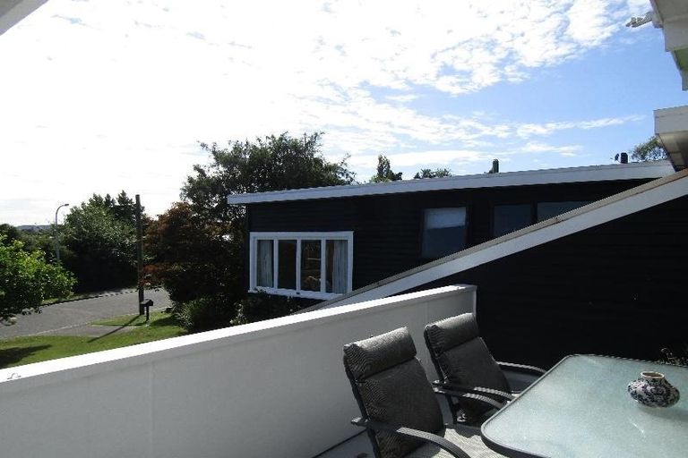 Photo of property in 12 Waihora Street, Taupo, 3330