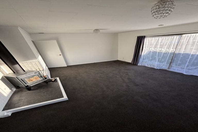 Photo of property in 58a Gemstone Drive, Birchville, Upper Hutt, 5018