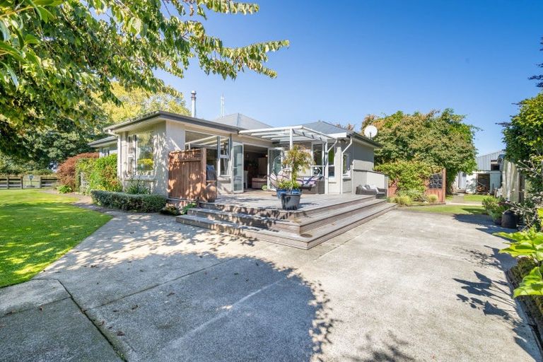 Photo of property in 17 Memorial Avenue, Drummond, Otautau, 9683