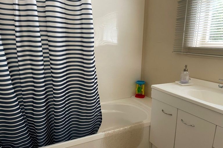 Photo of property in 53 Mckenzie Street, Geraldine, 7930