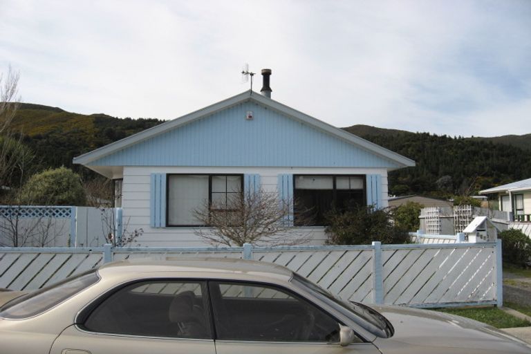 Photo of property in 188 Wise Street, Wainuiomata, Lower Hutt, 5014