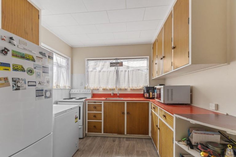 Photo of property in 2/64 Fergusson Street, Stoke, Nelson, 7011