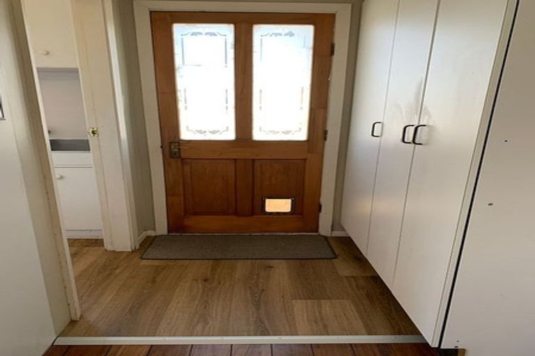 Photo of property in 15 Tennyson Street, Trentham, Upper Hutt, 5018