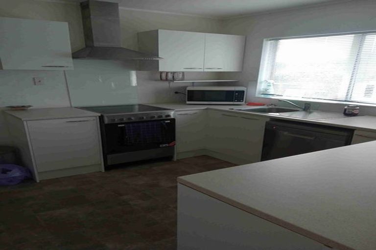 Photo of property in 132 Seddon Street, Pukekohe, 2120