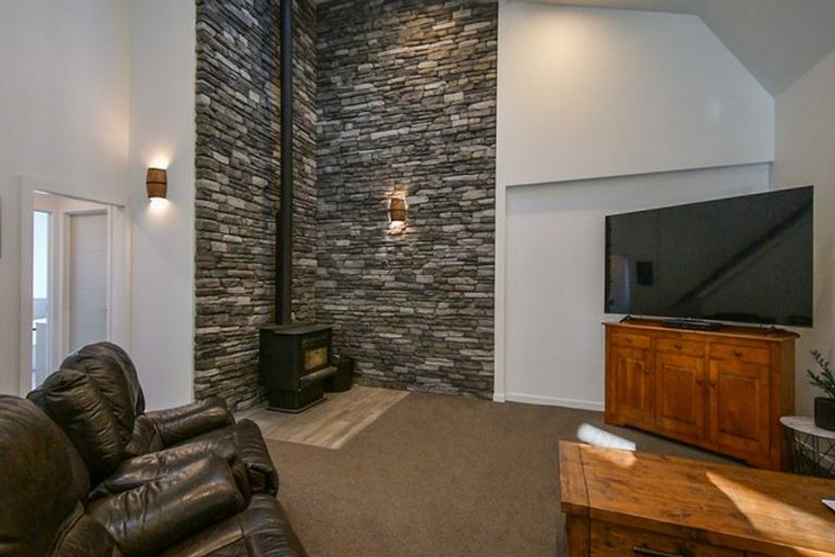 Photo of property in 43-47 Flett Road, Lower Moutere, Upper Moutere, 7175