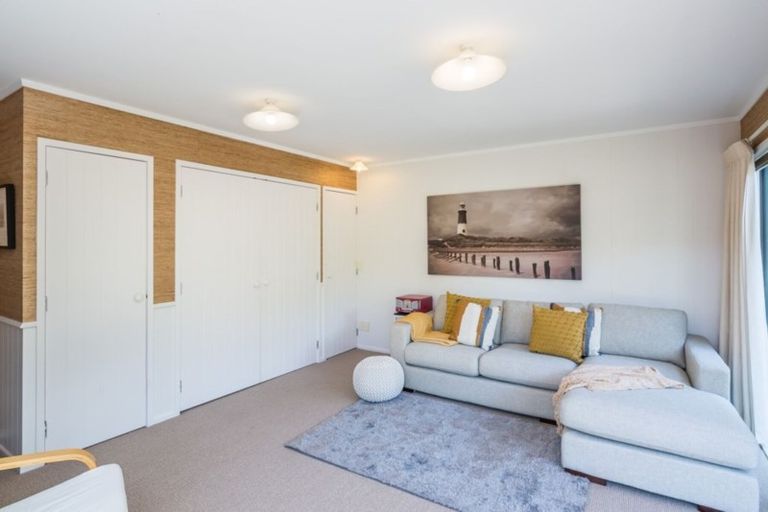 Photo of property in 55 Matatua Road, Raumati Beach, Paraparaumu, 5032