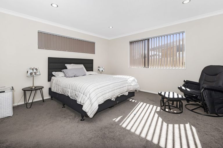 Photo of property in 37a Beach Road, Pahurehure, Papakura, 2113