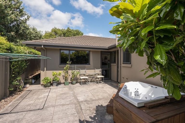 Photo of property in 3 Springlea Heights, Atawhai, Nelson, 7010