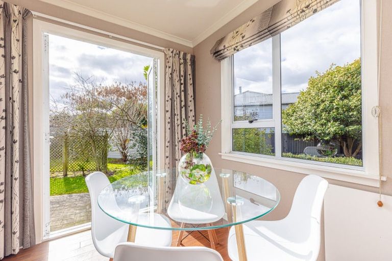 Photo of property in 1 Kelvin Street, Aramoho, Whanganui, 4500