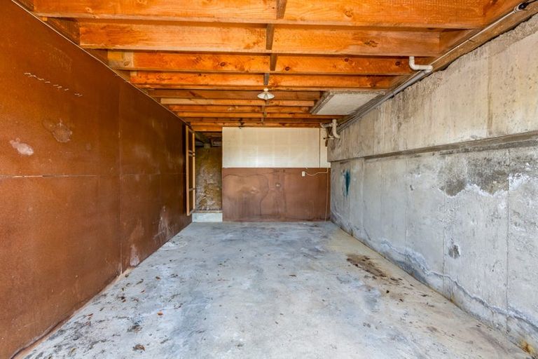 Photo of property in 30a The Track, Plimmerton, Porirua, 5026