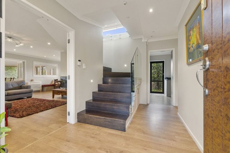 Photo of property in 87 Grand Vue Road, Kawaha Point, Rotorua, 3010