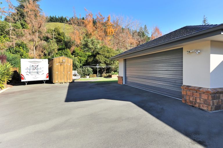 Photo of property in 6 Tussock Place, Stoke, Nelson, 7011